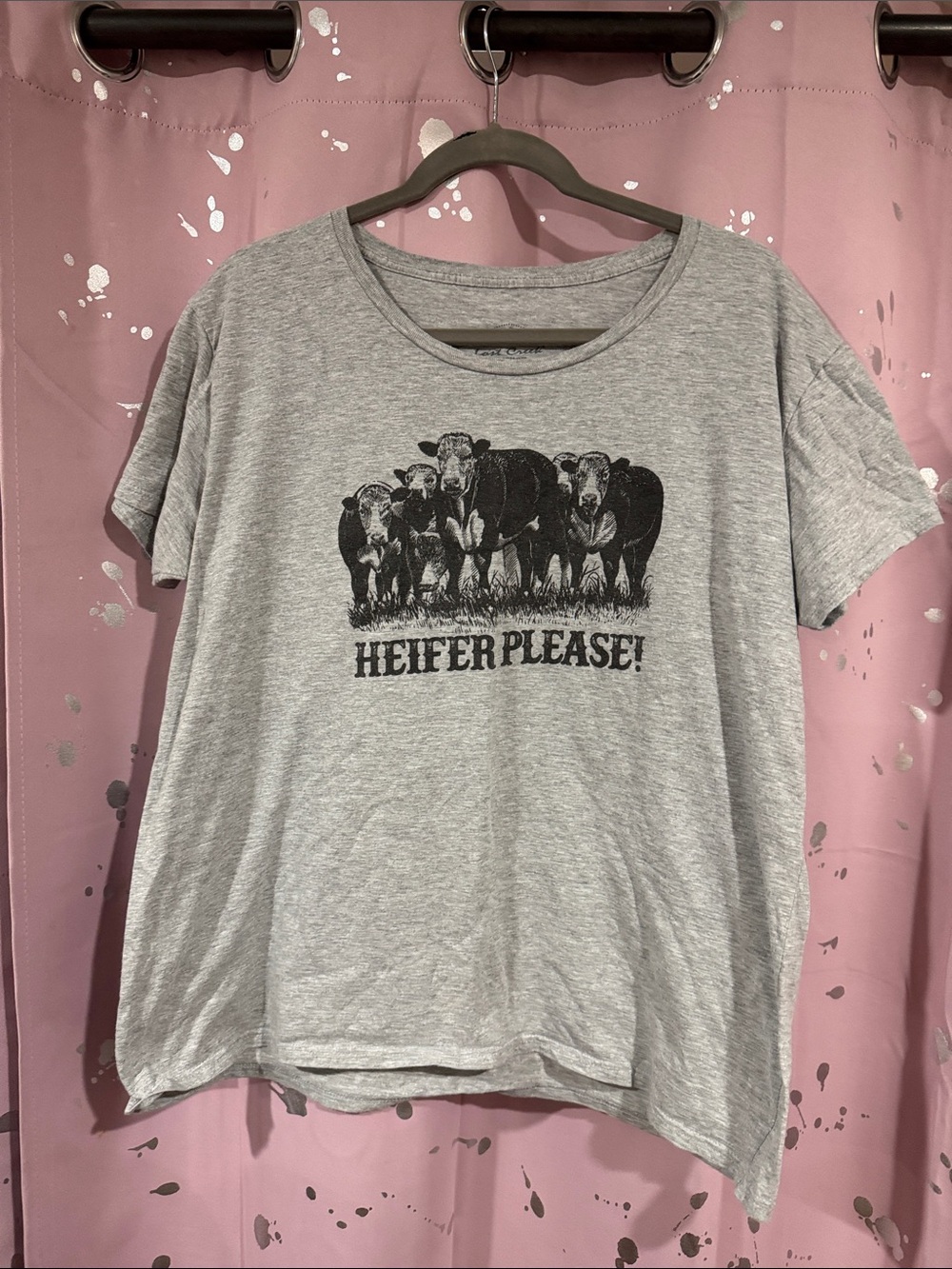 Gray 'Heifer Please!' Short Sleeve Tee